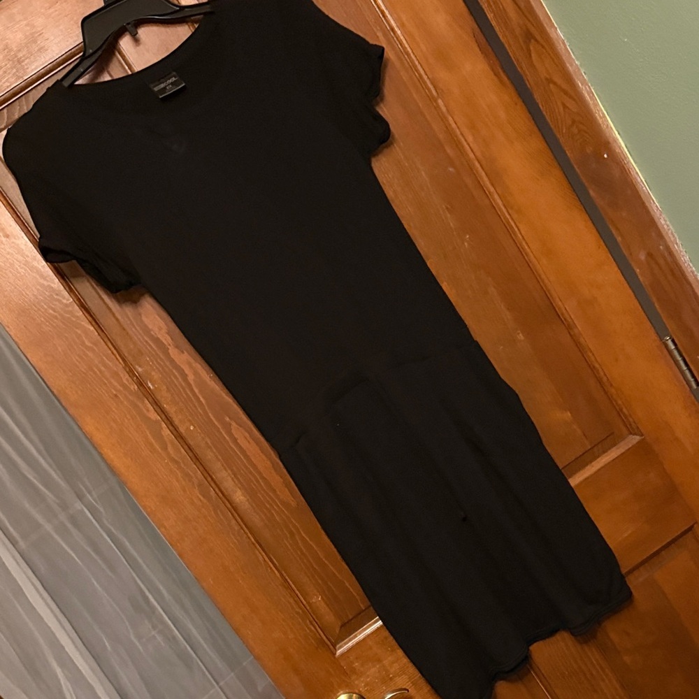Elegant Black Mini Dress